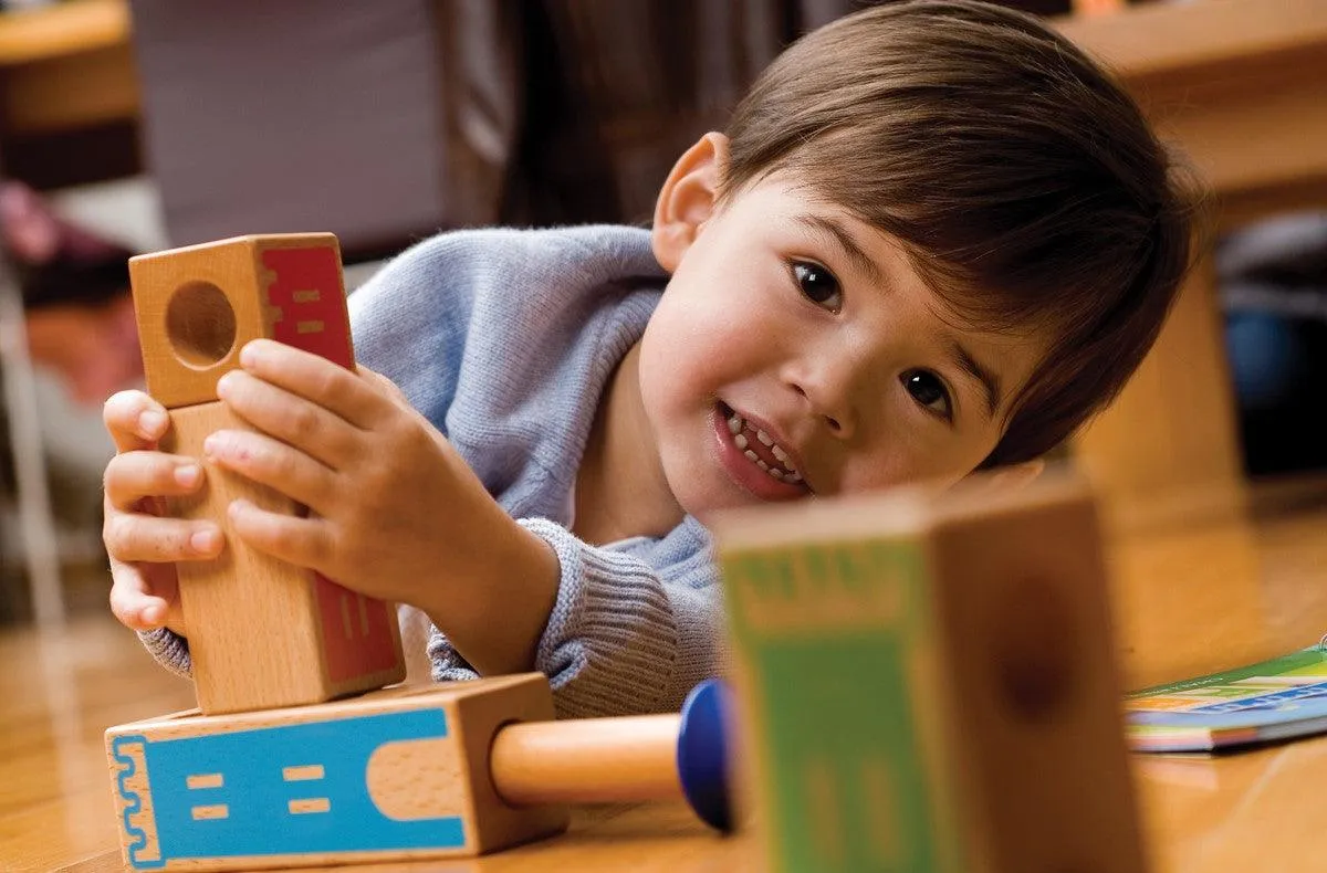 Castle Logix - Smart Logic Game 3yrs 