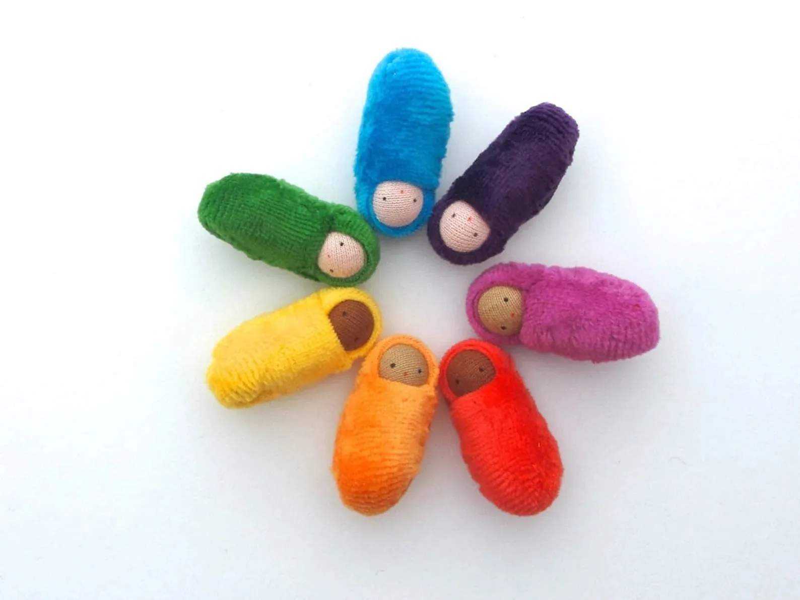 Fairyshadow Rainbow Peanut Baby, Set of 7