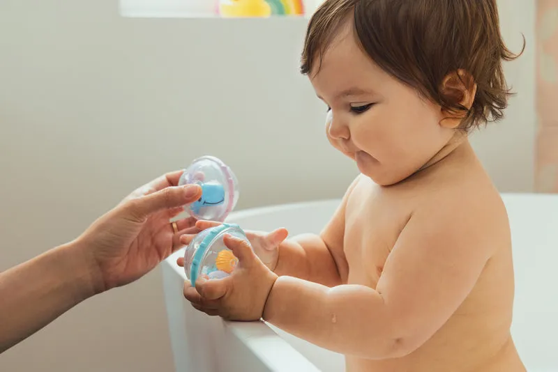 Munchkin Bath Float and Play Bubble Balls 2Pk