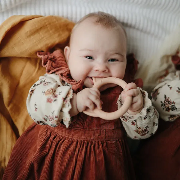 Mushie Teether Cat Blush