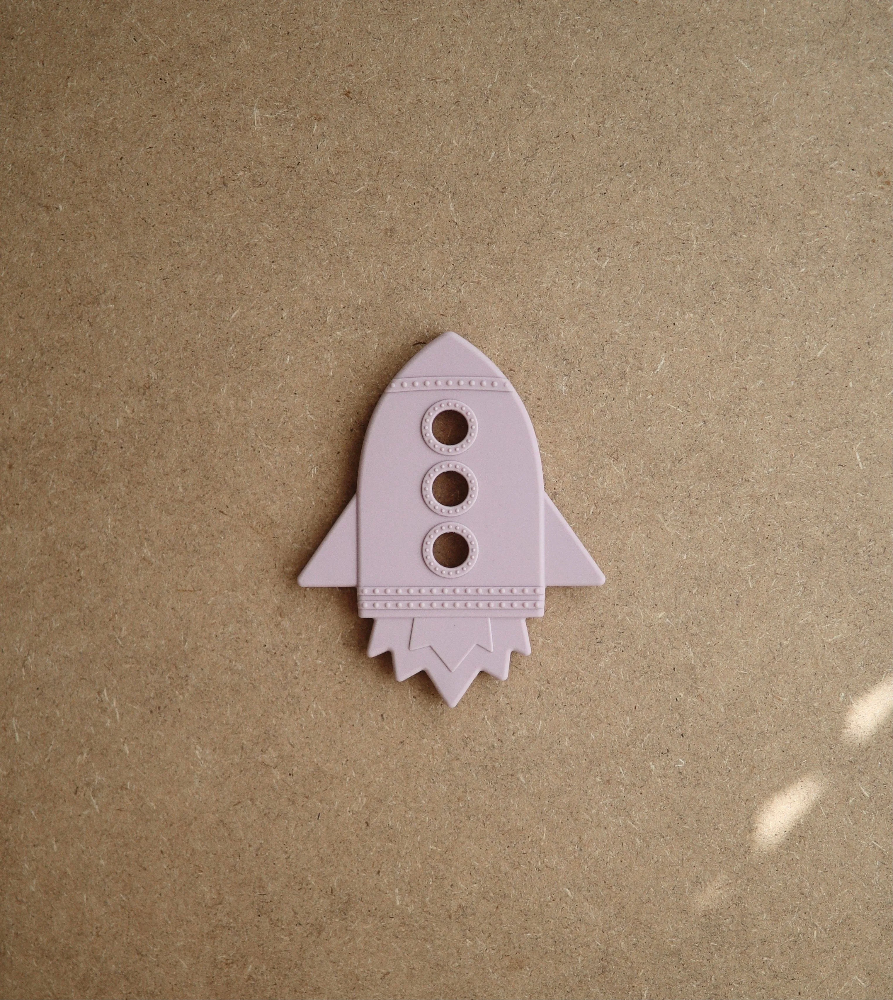 Rocket Teether (Soft Lilac)