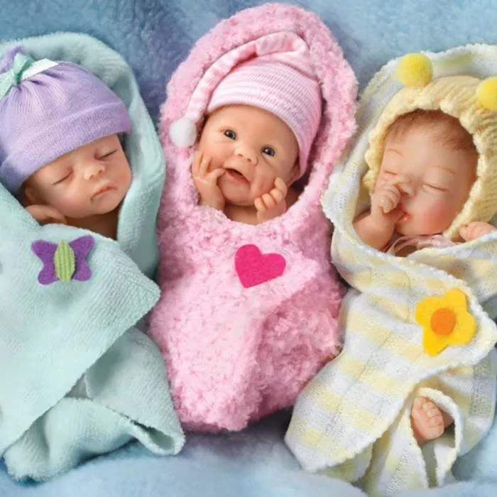 The Ashton - Drake Galleries Bundle Of Love Issue #1 Hand-Painted Lifelike Pint-Sized Sweet-As-Can-Be Babies Miniature Baby Doll by Sherry Rawn 4-inches